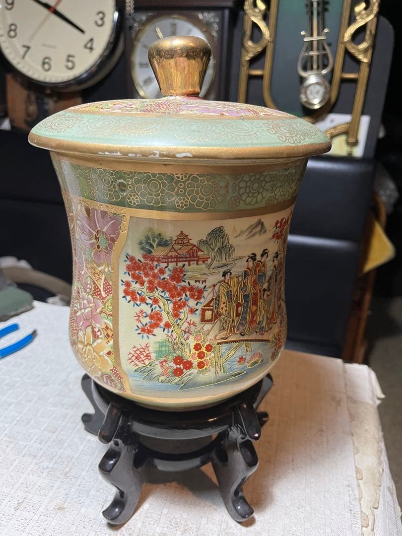 水差し、湯呑み、水差し、大きな湯呑み