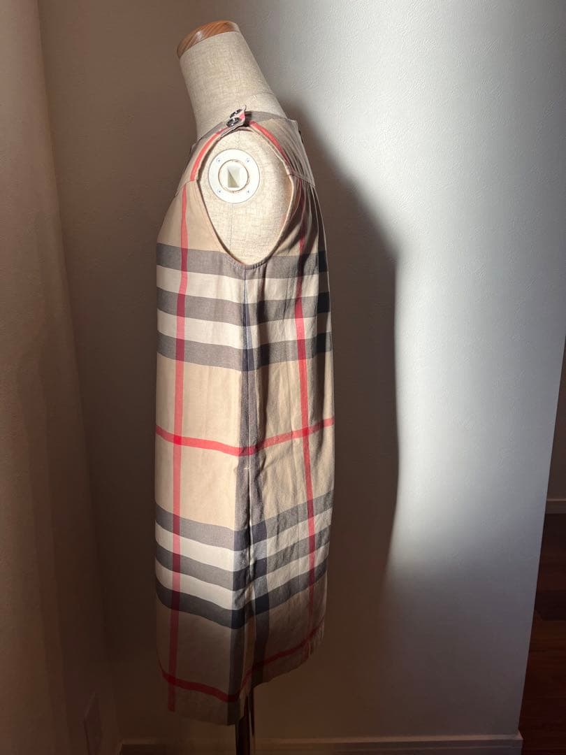 Burberry チェック柄ノースリーブワンピース サイズ14y 150〜160