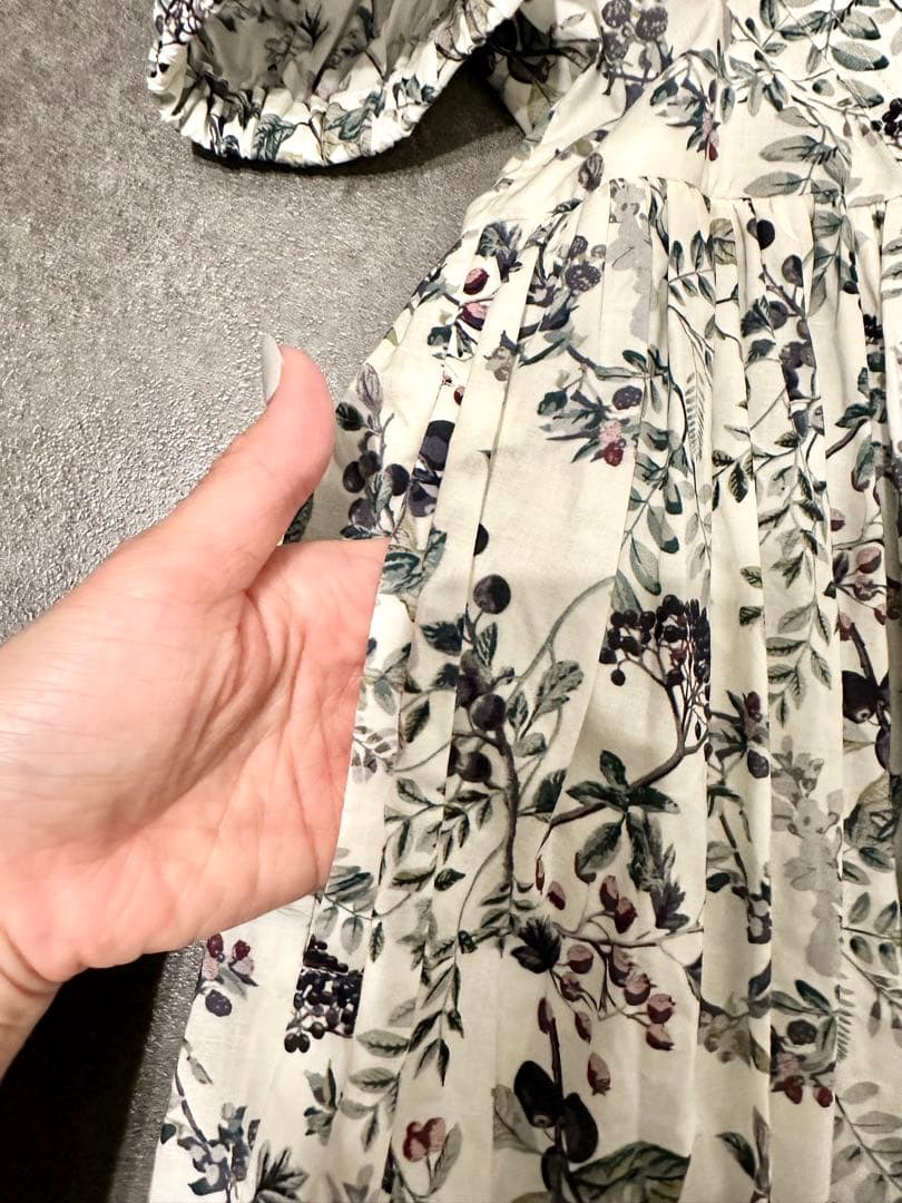 SEVENTEN セブンテン 木の実 プリント キッズ ワンピース