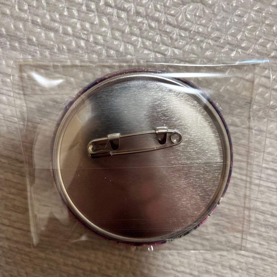 ジョジョの奇妙な冒険　缶バッジ　吉良吉影