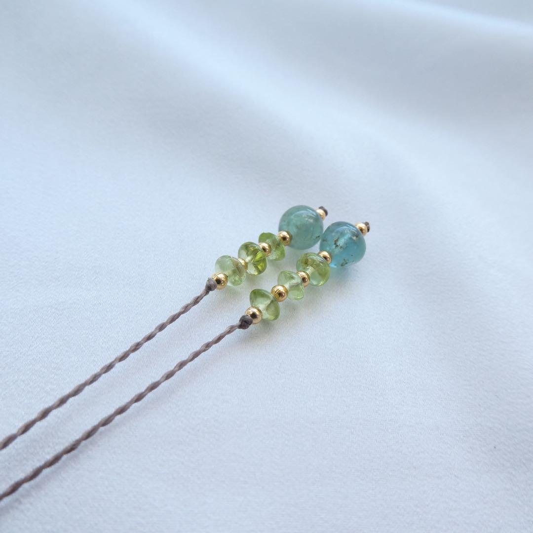 2種類のグリーンアンバー・ペリドットのマクラメネックレス