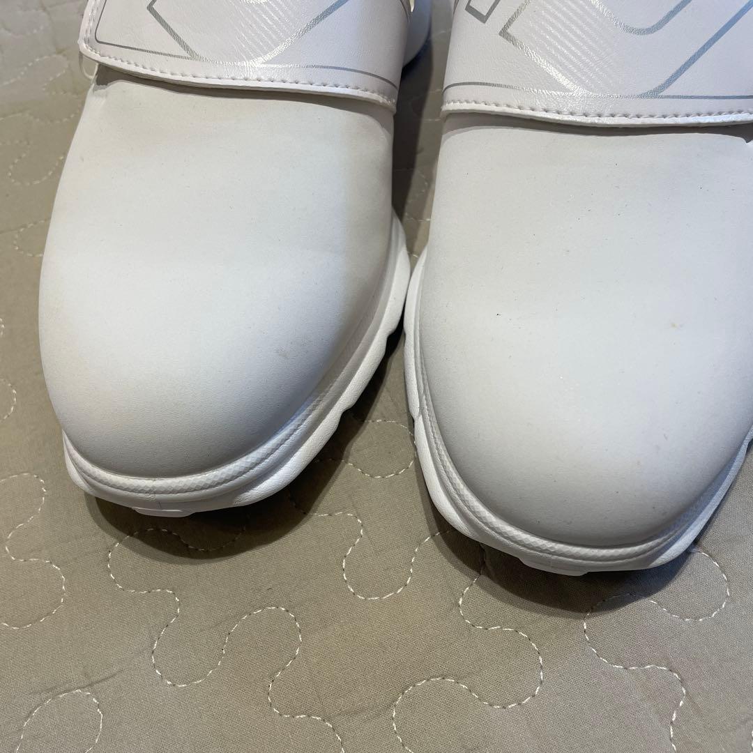 新春セール！激安新品！FJゴルフシューズ ホワイト25.5