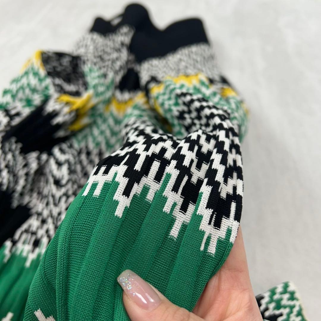 J231 新品未使用 M セリーヌ ひざ丈スカート レディース