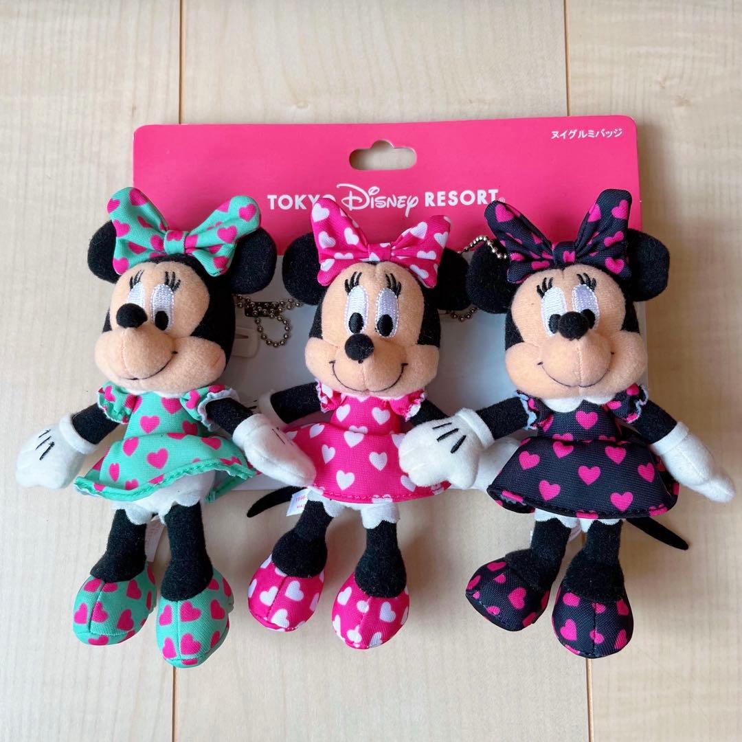 最終お値下げ ディズニー ミニーマウス ぬいぐるみバッジ 3体セット