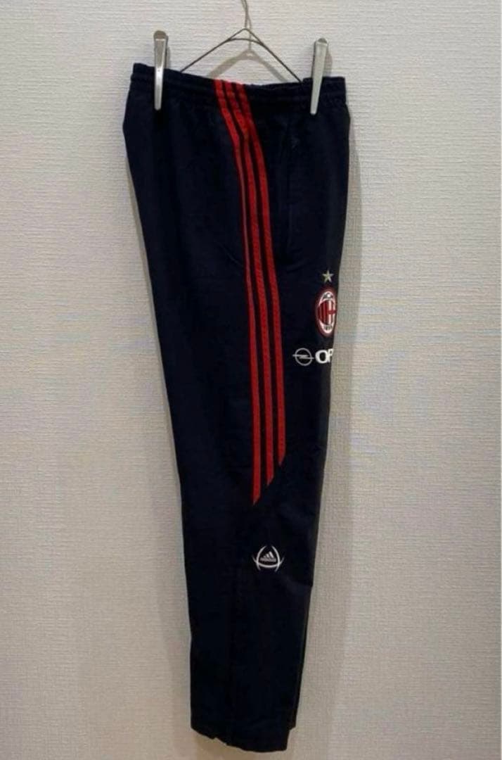 ACミラン セットアップ／アディダス プルオーバー リバーシブル パンツ