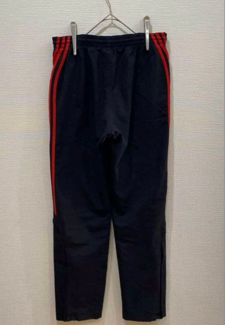 ACミラン セットアップ／アディダス プルオーバー リバーシブル パンツ