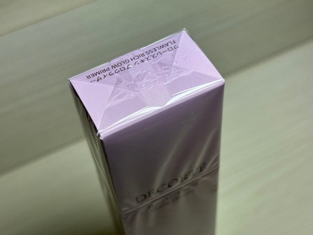 コスメデコルテ　 オーラリフレクター 04 & フローレススキン グロウライザー