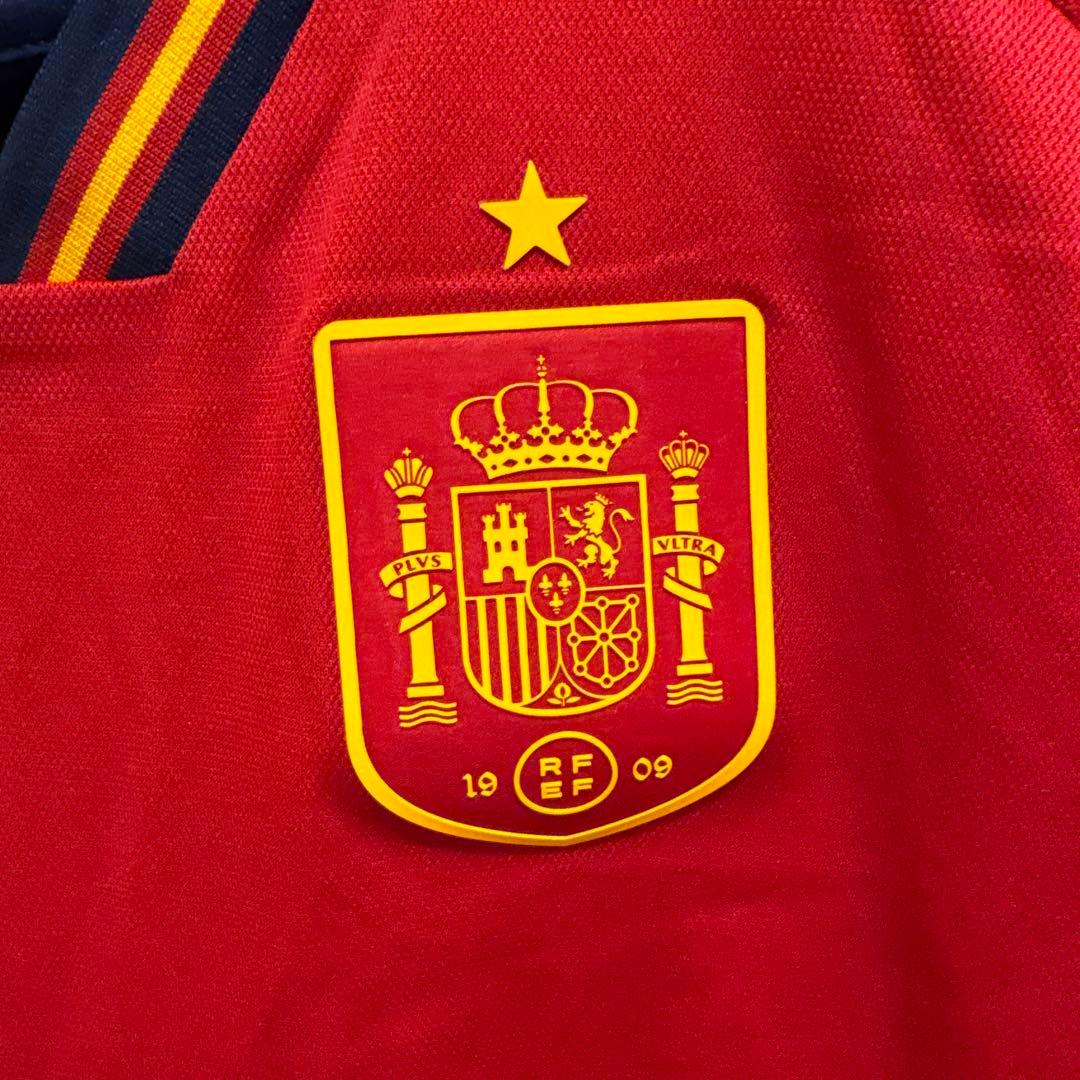 サッカー　スペイン代表　ユニフォーム　長袖