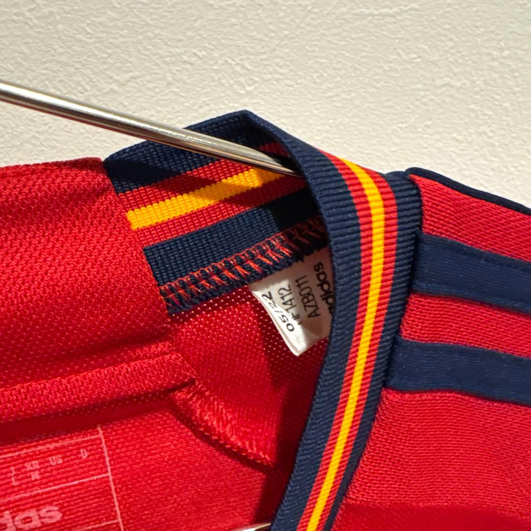 サッカー　スペイン代表　ユニフォーム　長袖