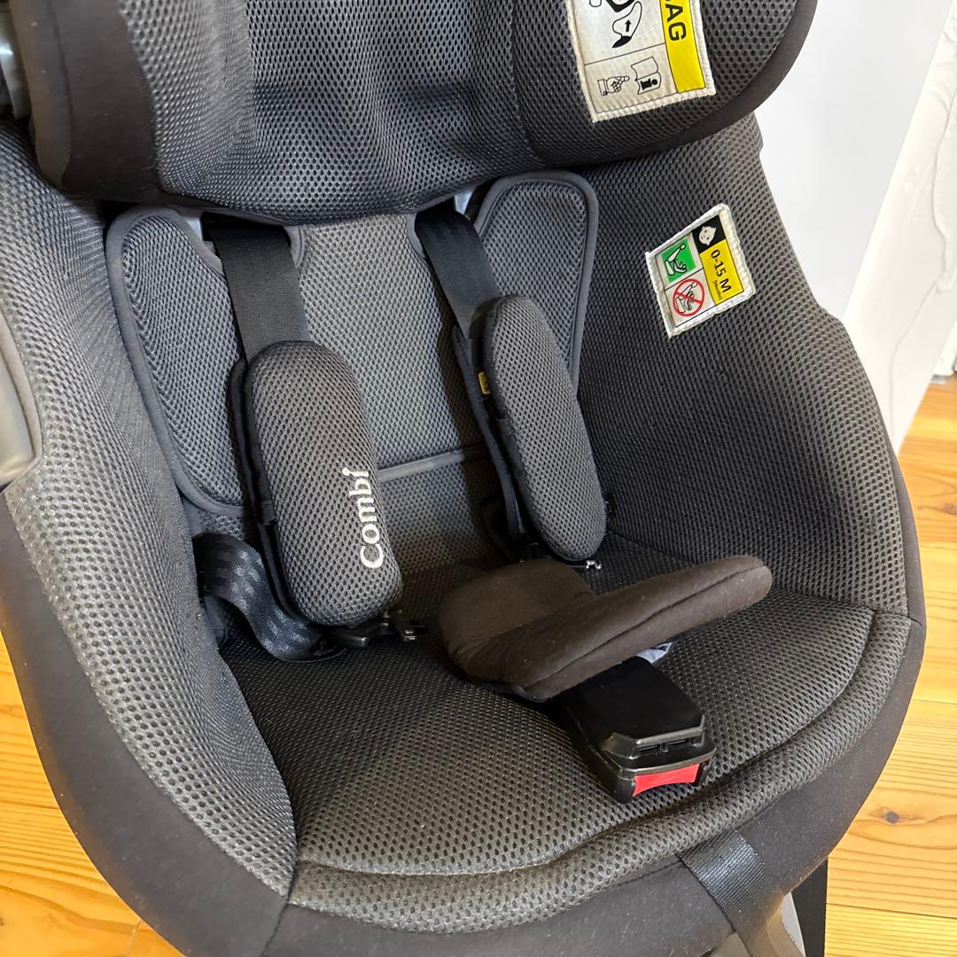 【Combi】チャイルドシート コンビ 新生児 theS カーキ エッグショック