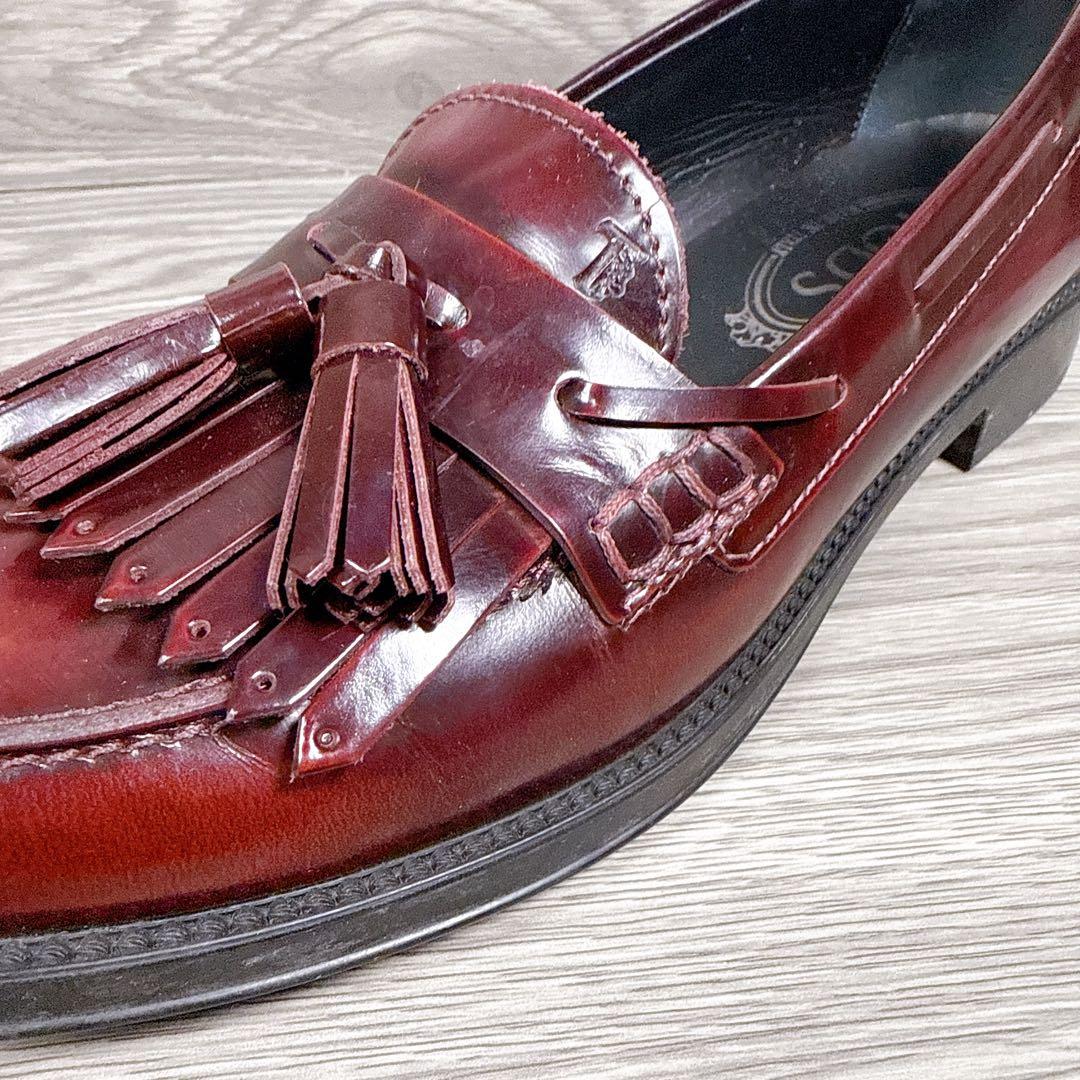 美品　トッズ　タッセルローファー　フリンジ　バーガンディ　36 本革　レザー
