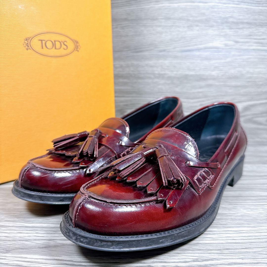 美品　トッズ　タッセルローファー　フリンジ　バーガンディ　36 本革　レザー