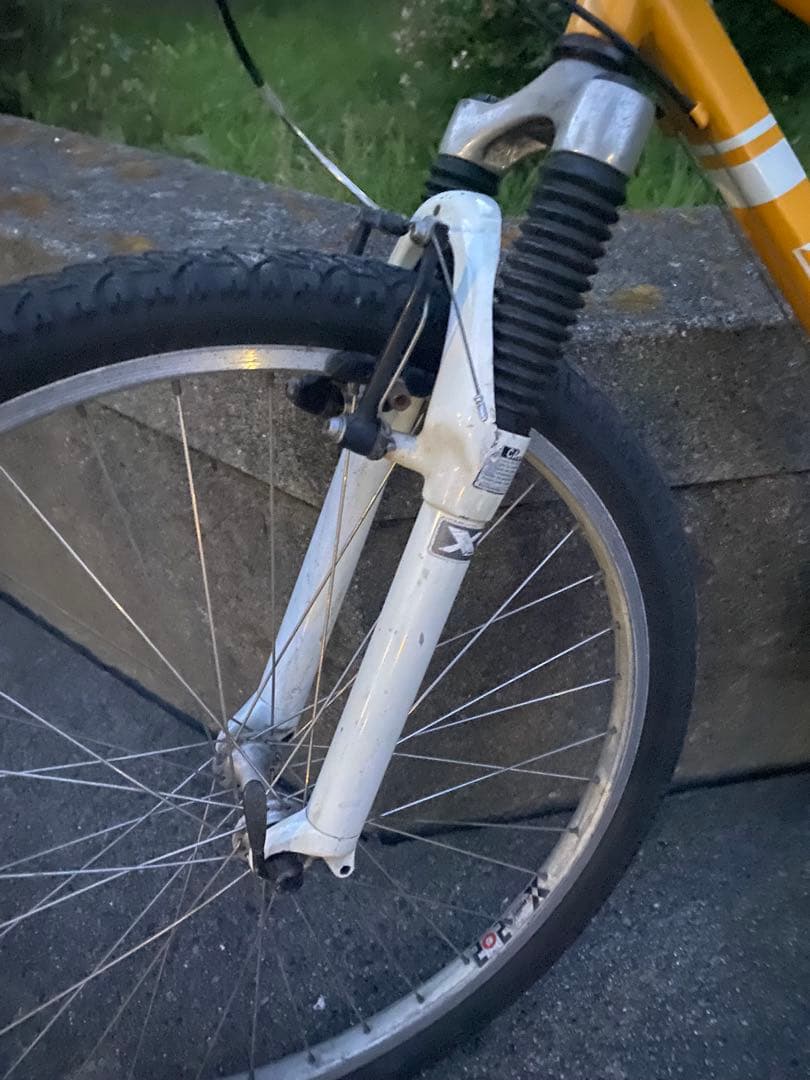 引き取り限定 BRIDGESTONE マウンテンバイク イエロー