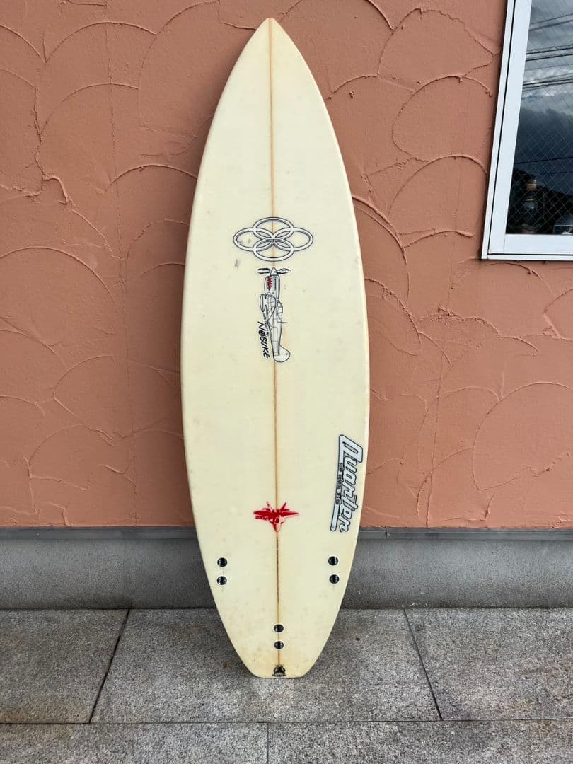QuarterSurfBoardsDesgn 5.9NOSUKEシェイプ