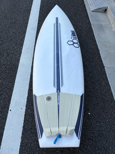 【美品】ネックベアード2 スパインテック 5'7 futureフィン5フィン