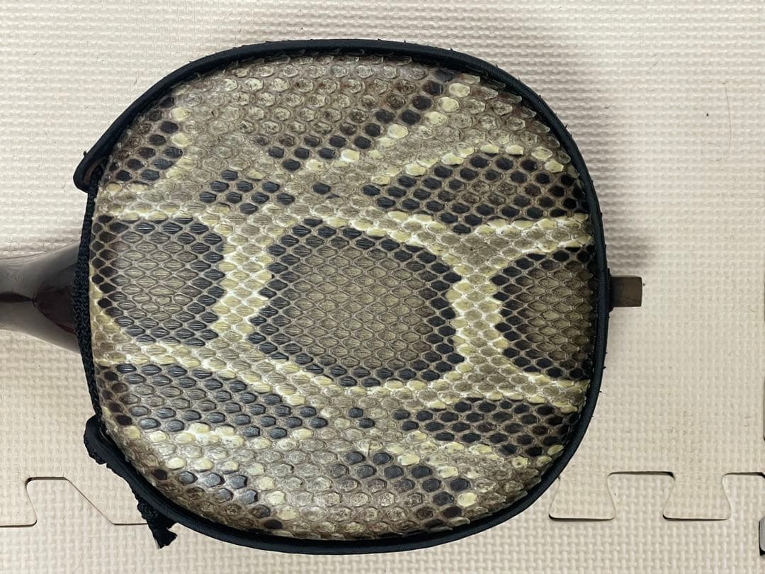 ヘビ柄デザイン 三味線 3弦