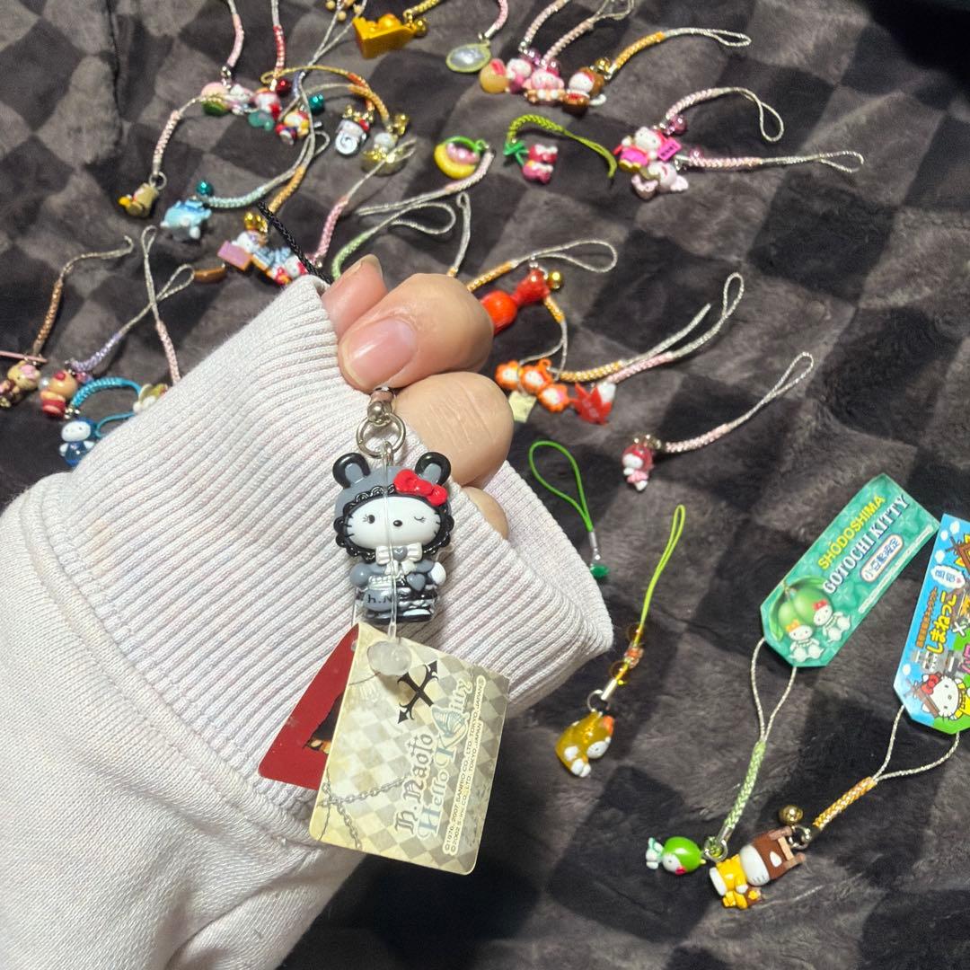ハローキティ ストラップ 50個 レア品 ご当地キティ コレクション