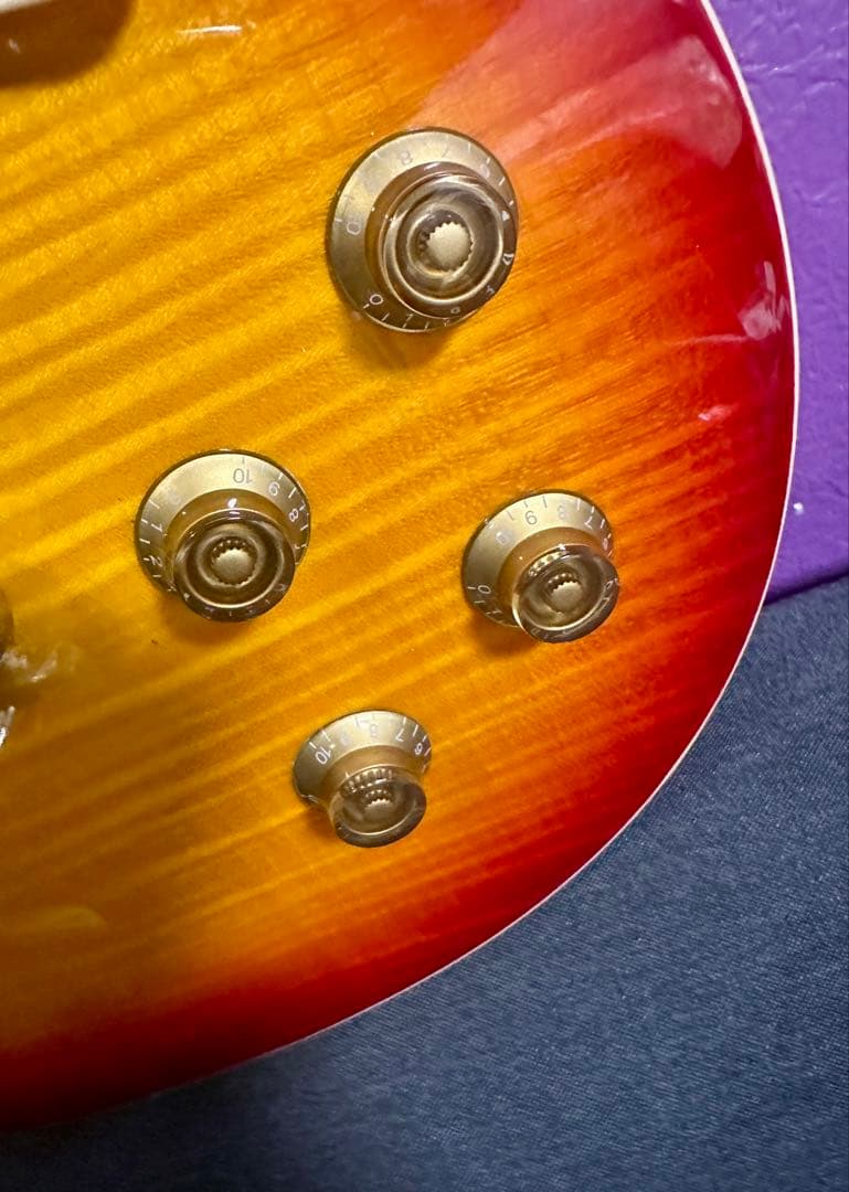 Blitz レスポール エレキギター サンバーストの通販はau PAY