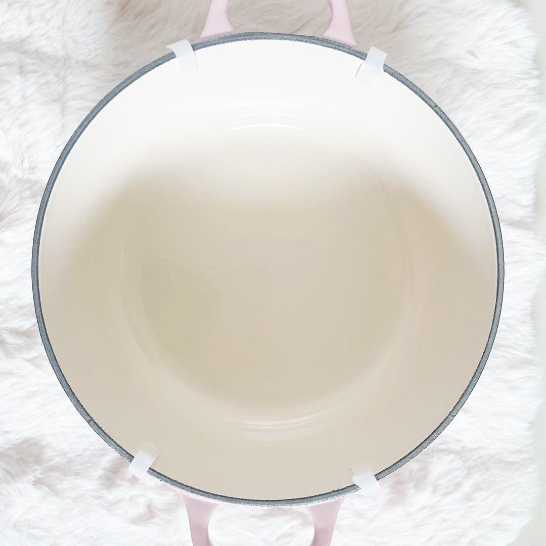 LE CREUSET ル•クルーゼ　ココットロンド22cm シフォンピンク