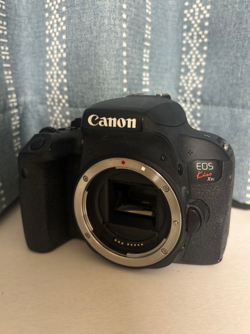 Canon EOS Kiss X9i デジタル一眼レフカメラ
