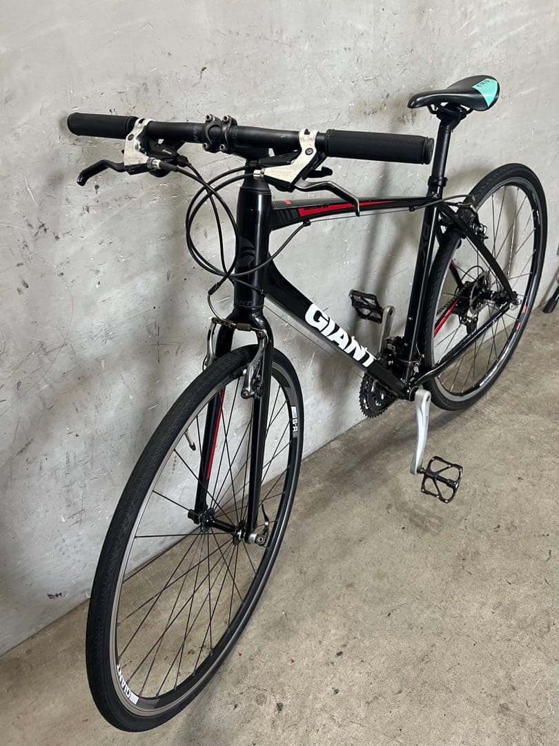 クロスバイク　GIANT ESCAPE RX ジャイアントエスケープRX