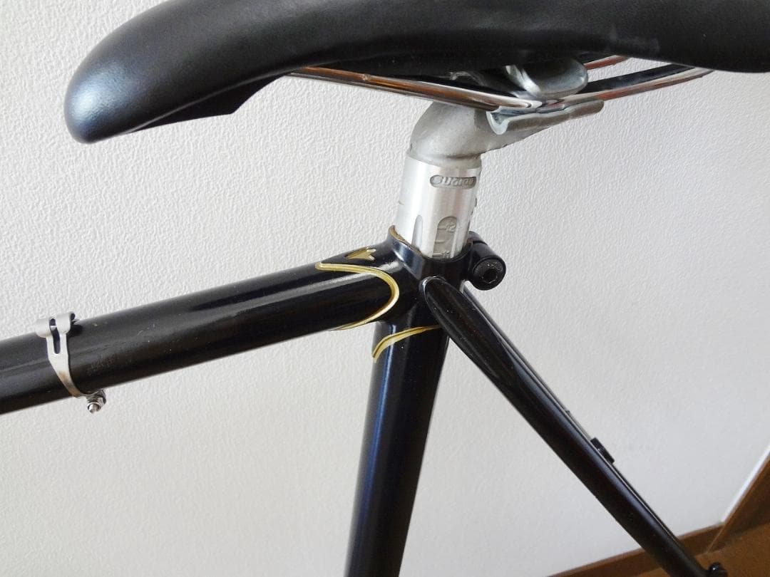 【リペイント】カワムラ　クロモリ　ロードバイク　フレーム　黒　ブラック　金縁