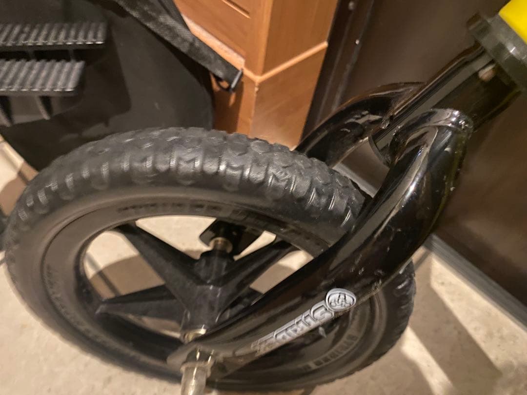 STRIDER バランスバイク イエロー 12インチ