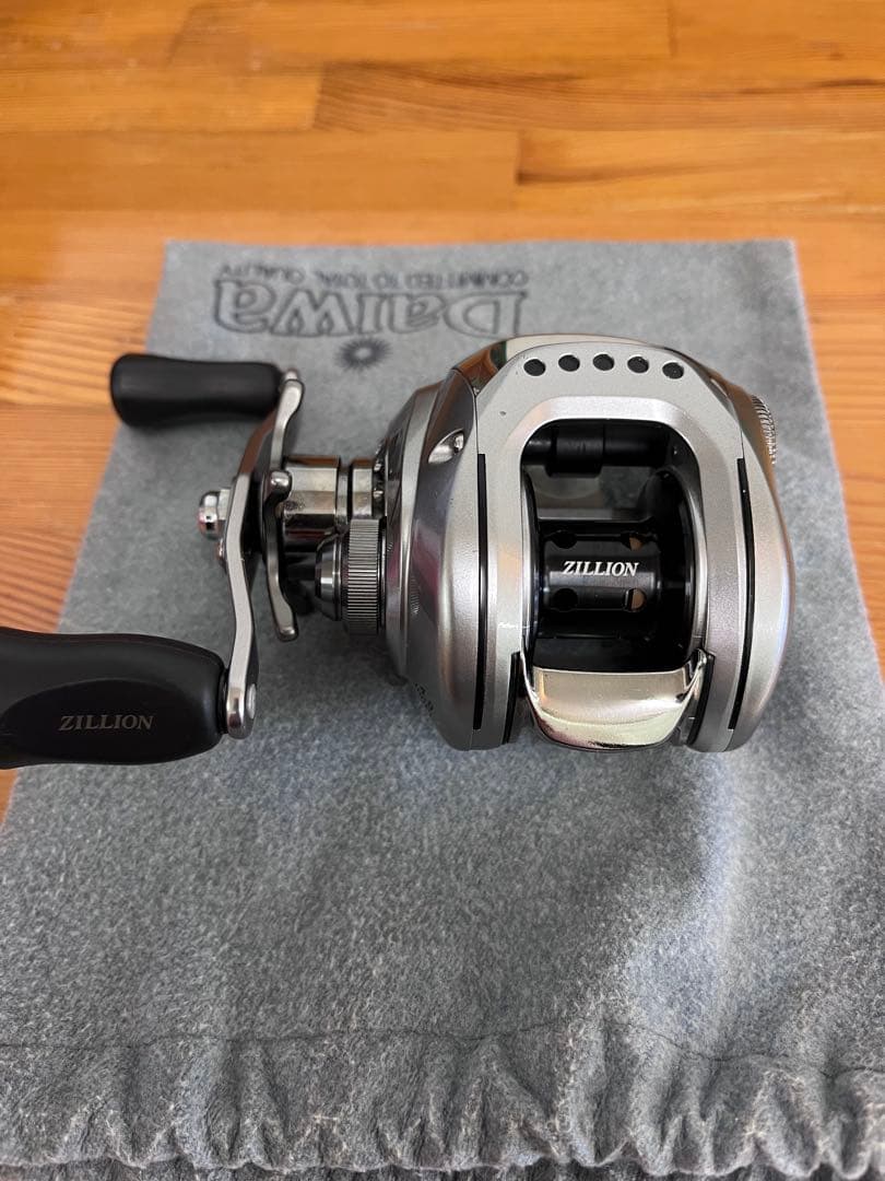 ダイワ TDジリオン 100PL クレイジークランカー