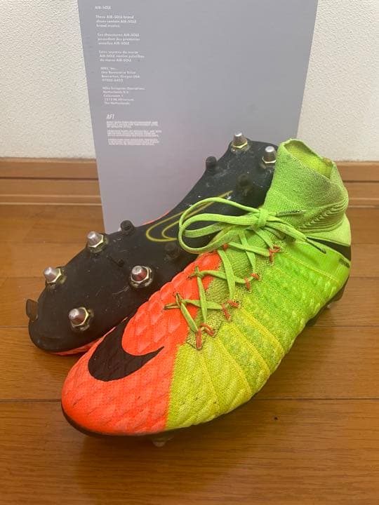 Nike サッカースパイク ハイパーヴェノム オレンジ/グリーン SG