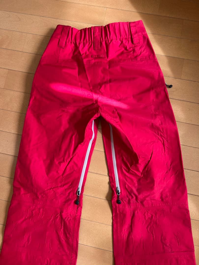 マウンテンサーフ　スノボーウエアー上下セット　xsサイズ