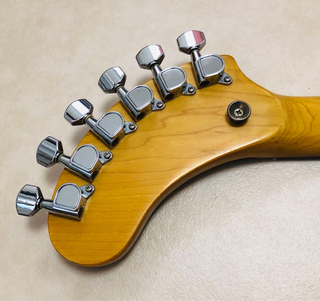 【美品】ZO-3 ライトブルー アンプ内蔵ミニギタ ヘッドフォン端子 青LED!