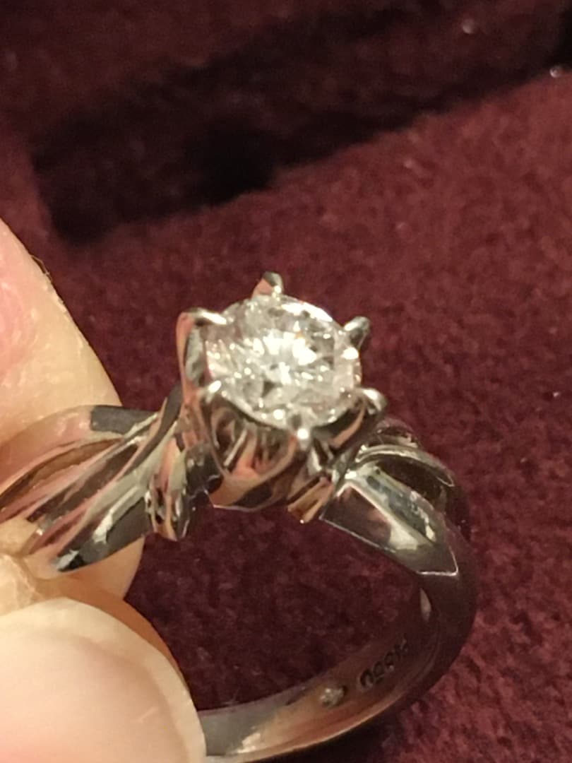 プラチナエンゲージリング