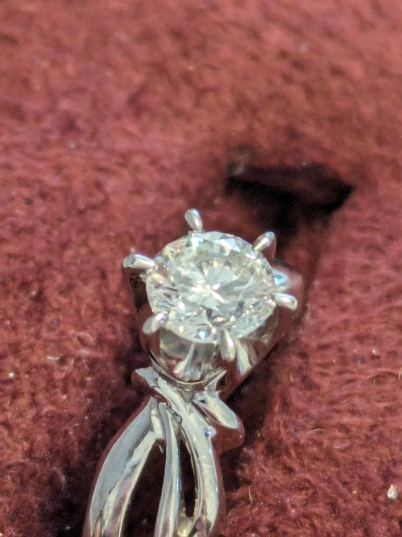 プラチナエンゲージリング