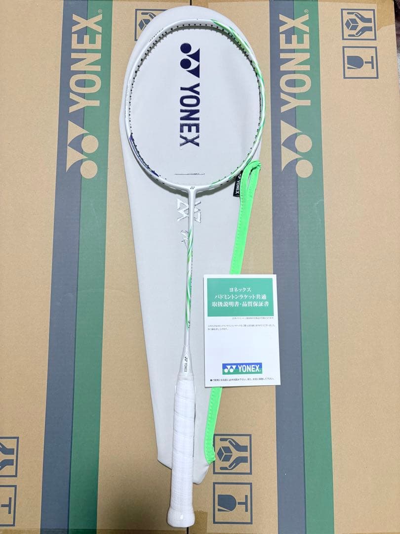 YONEX 100ZZ VA AX100ZVA 4UG5 12月19日発売