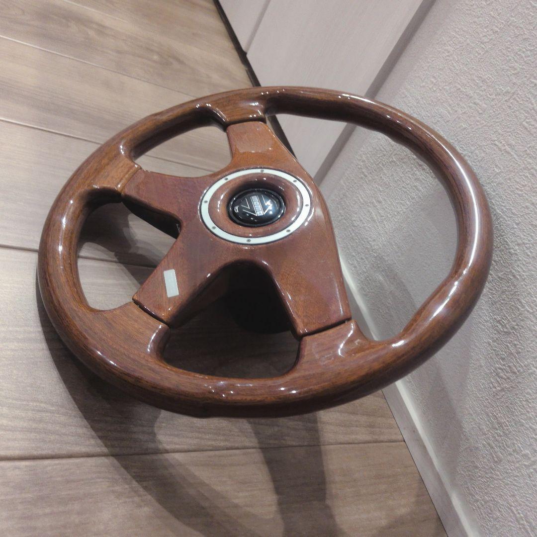 momo ウッドAL36 ステアリングホイール