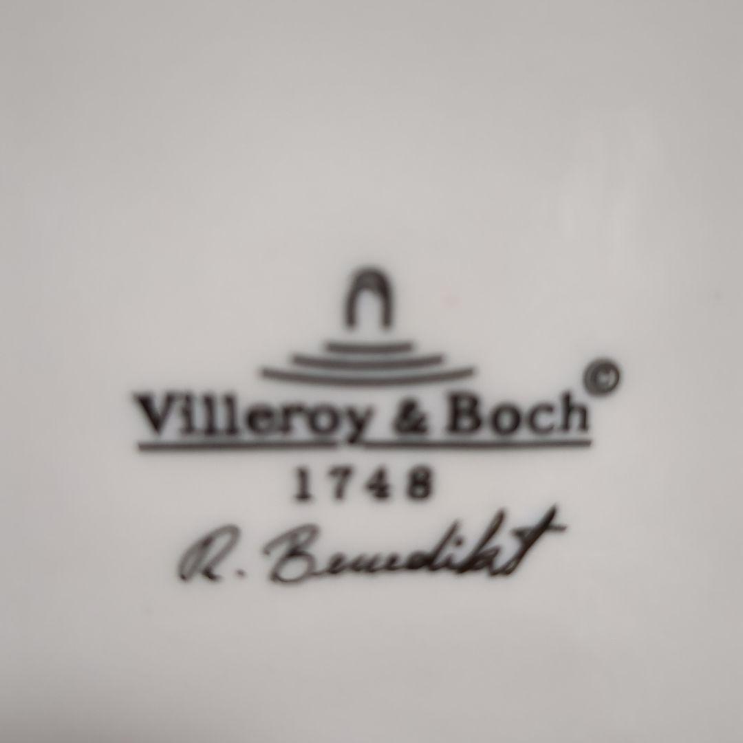 ビレロイ&ボッホ　ベネディクト　オートモービル　ピンク