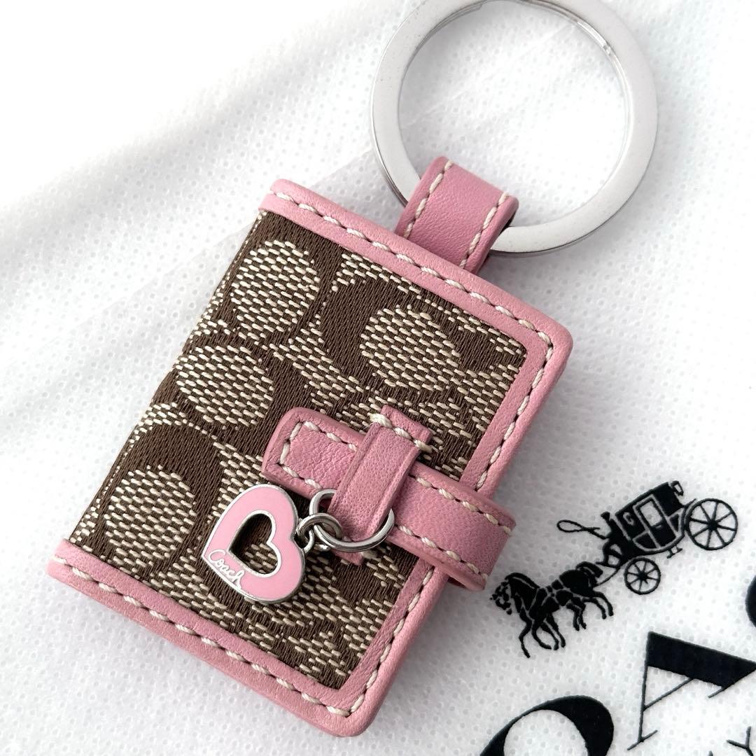 ❤︎ 新品 保管品❤︎ コーチ フォト キーホルダー シグネチャー
