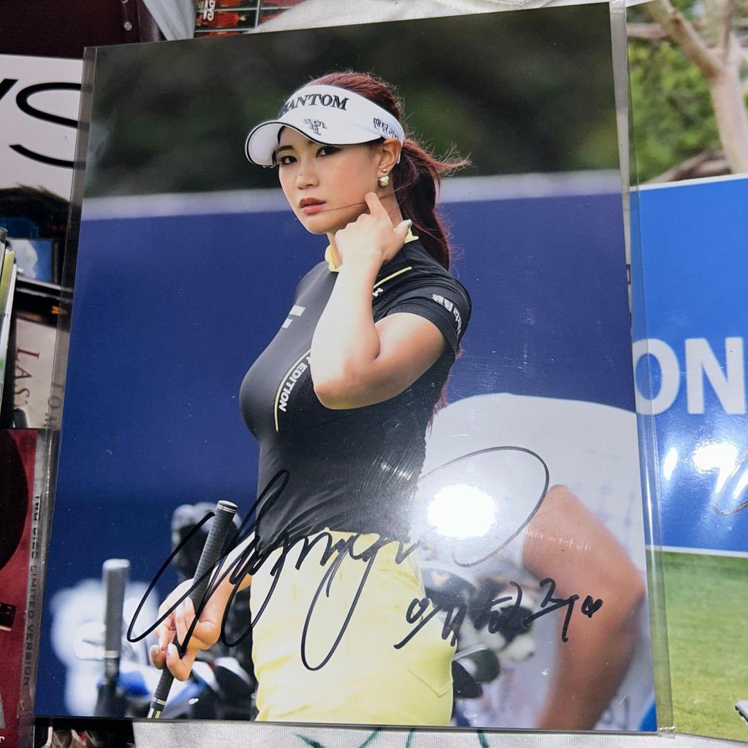 【超レア】人気美女ゴルファー、ユ.ヒョンジュ直筆サインフォト3枚【証明書付き】