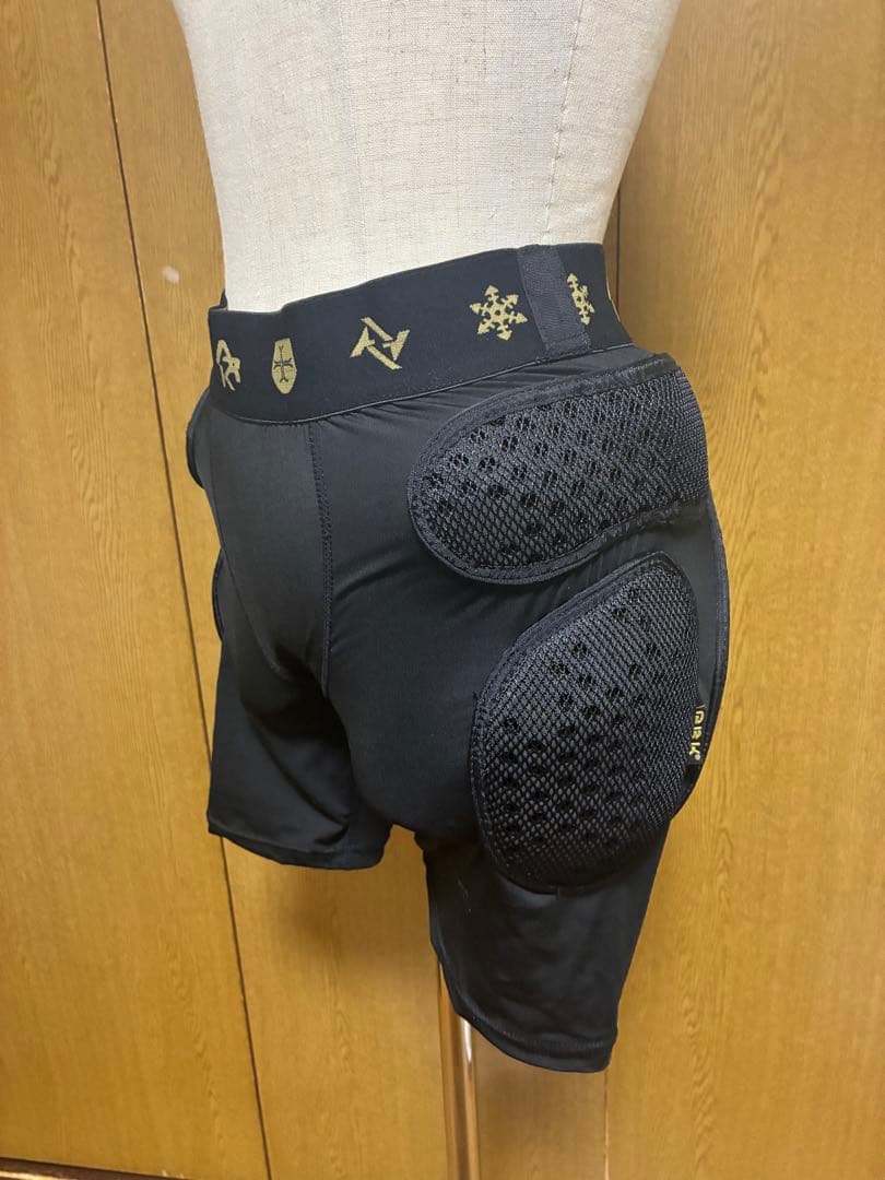 女性用スノーボードウェアとDeath Labelボード セット