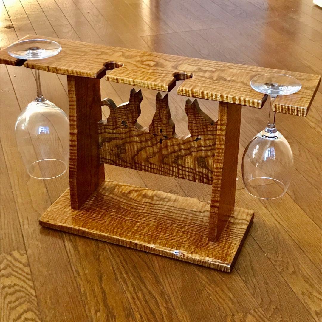ワイングラスホルダー　猫モチーフ　拭き漆　キハダ　ちぢみ杢