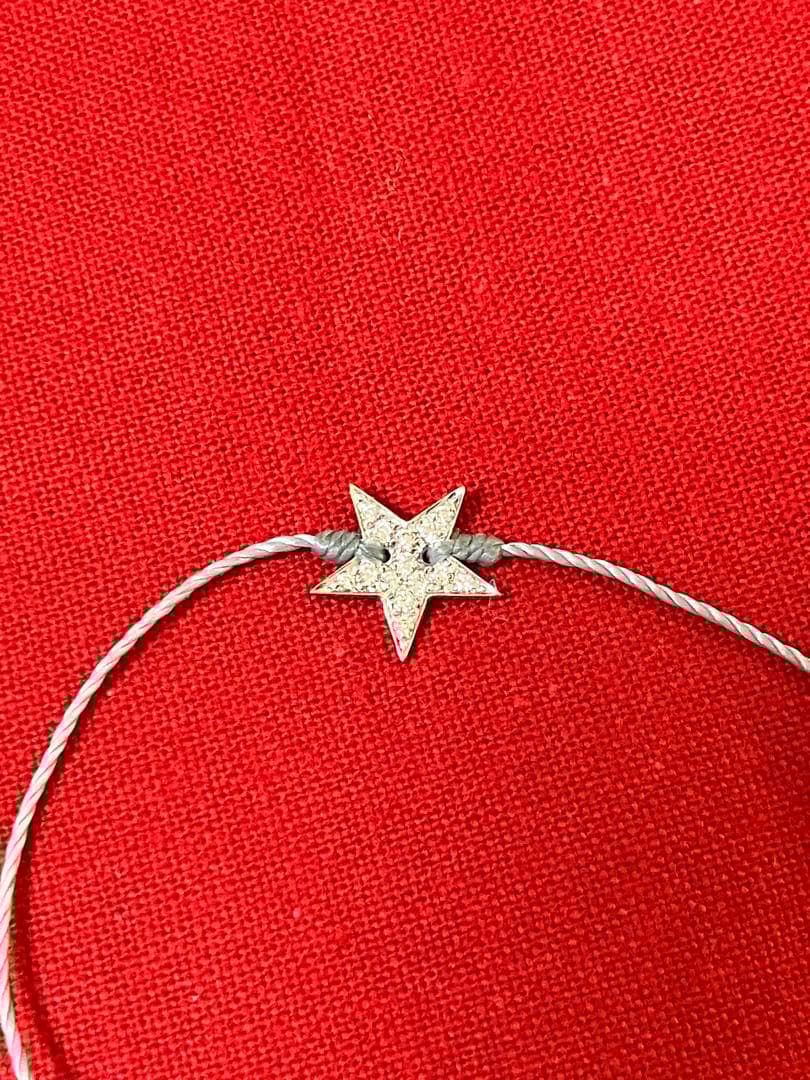 redLineブレスレット　ホワイトゴールドダイヤレッドラインスターブレスレット