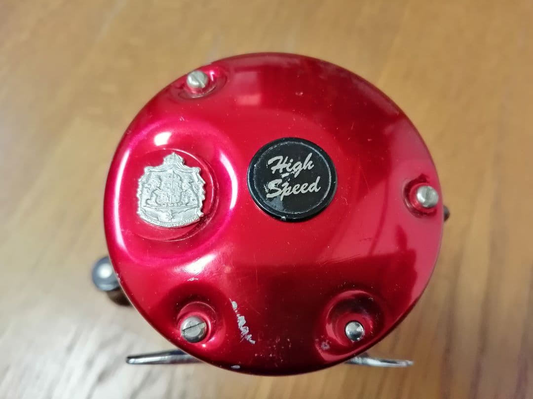 ABUアンバサダー5600AL中古オールドトップウォーター雷魚バス