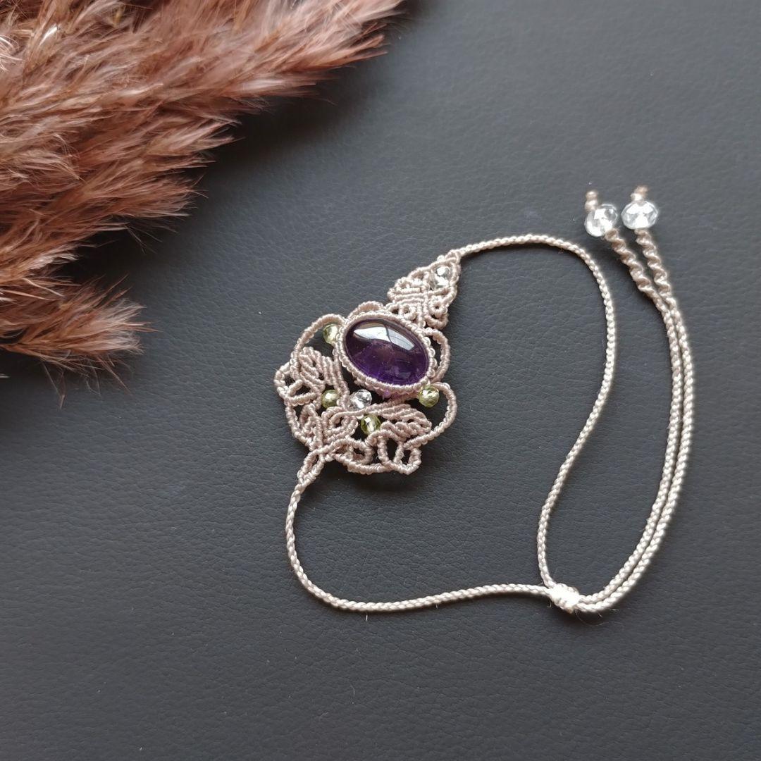 【まつこ】ルチルクォーツ＆アイオライトのマクラメ編みネックレス他