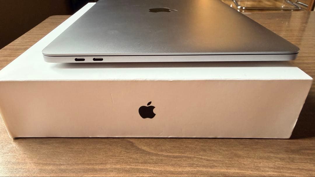 【美品箱有】Apple MacBook Pro 2020 16GB SSD1TB