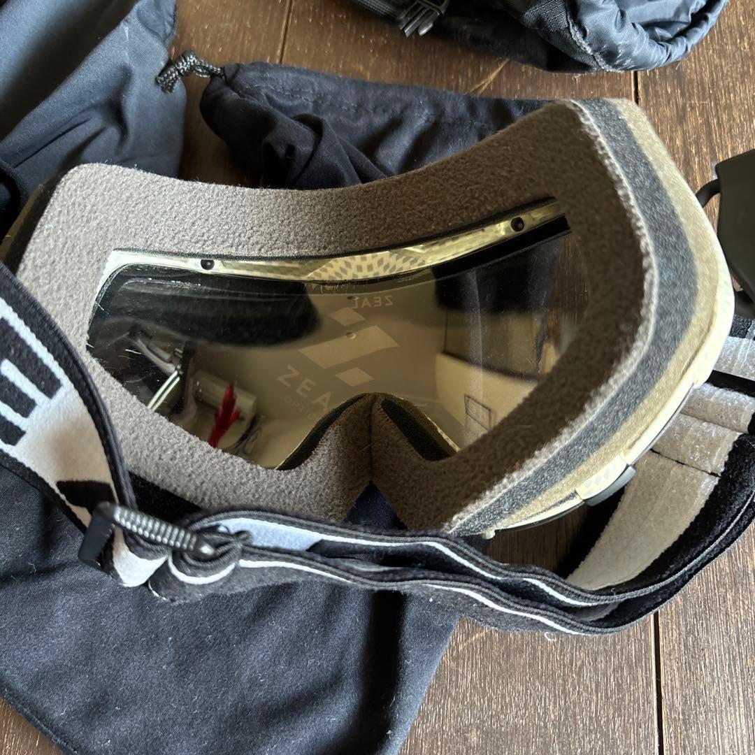 MAMMUT ブラックグローブ 2セット・バラクラバ・ZEALゴーグル