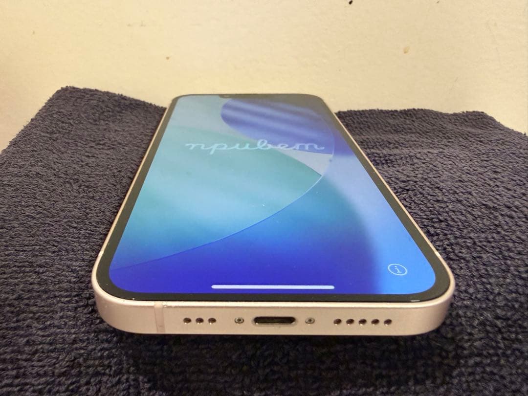 美品】iPhone 13 256GB ピンク au SIMフリー【付属品完備】 - メルカリ