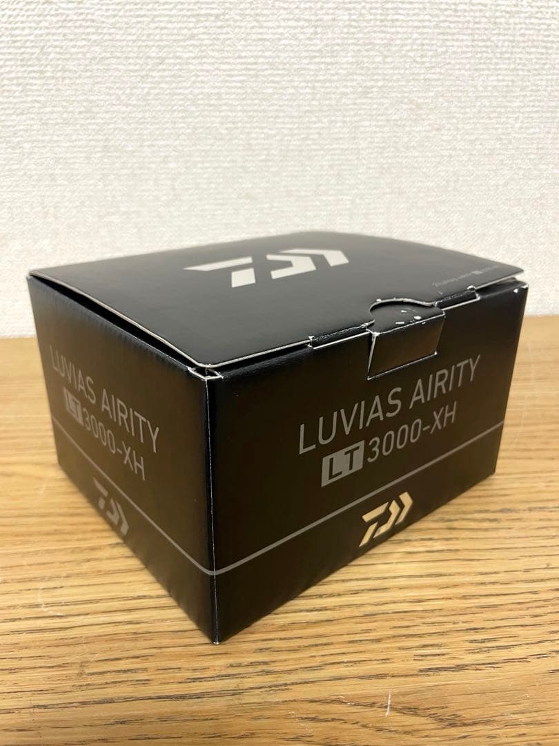 美品 Daiwa 21 ルビアス エアリティ LT3000-XH