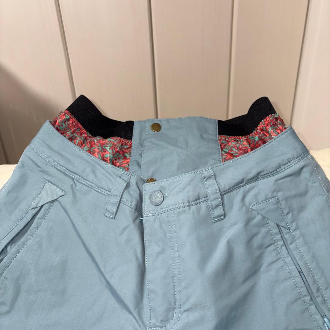 Burtonスノーボードウェア