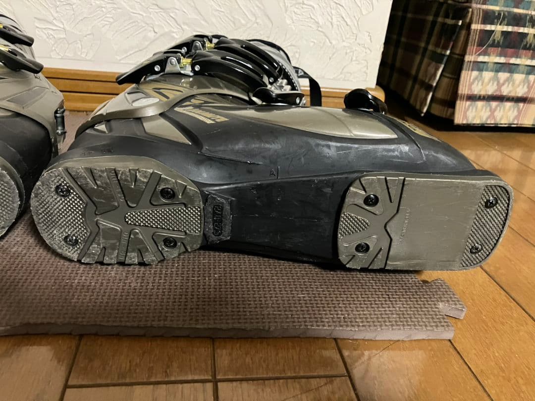 DOLOMITE　ドロミテ スキーブーツ 27cm　足幅広め WALKモード付