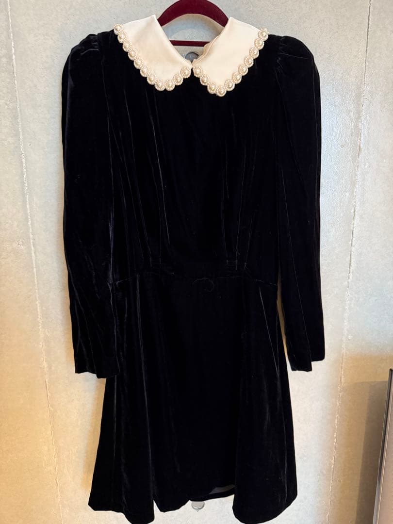 新品タグ付き⭐︎SANDRO ベルベットミニワンピース